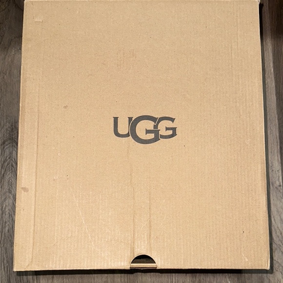 UGG Sequin Boots in Pink and Purple - Picture 6 of 6